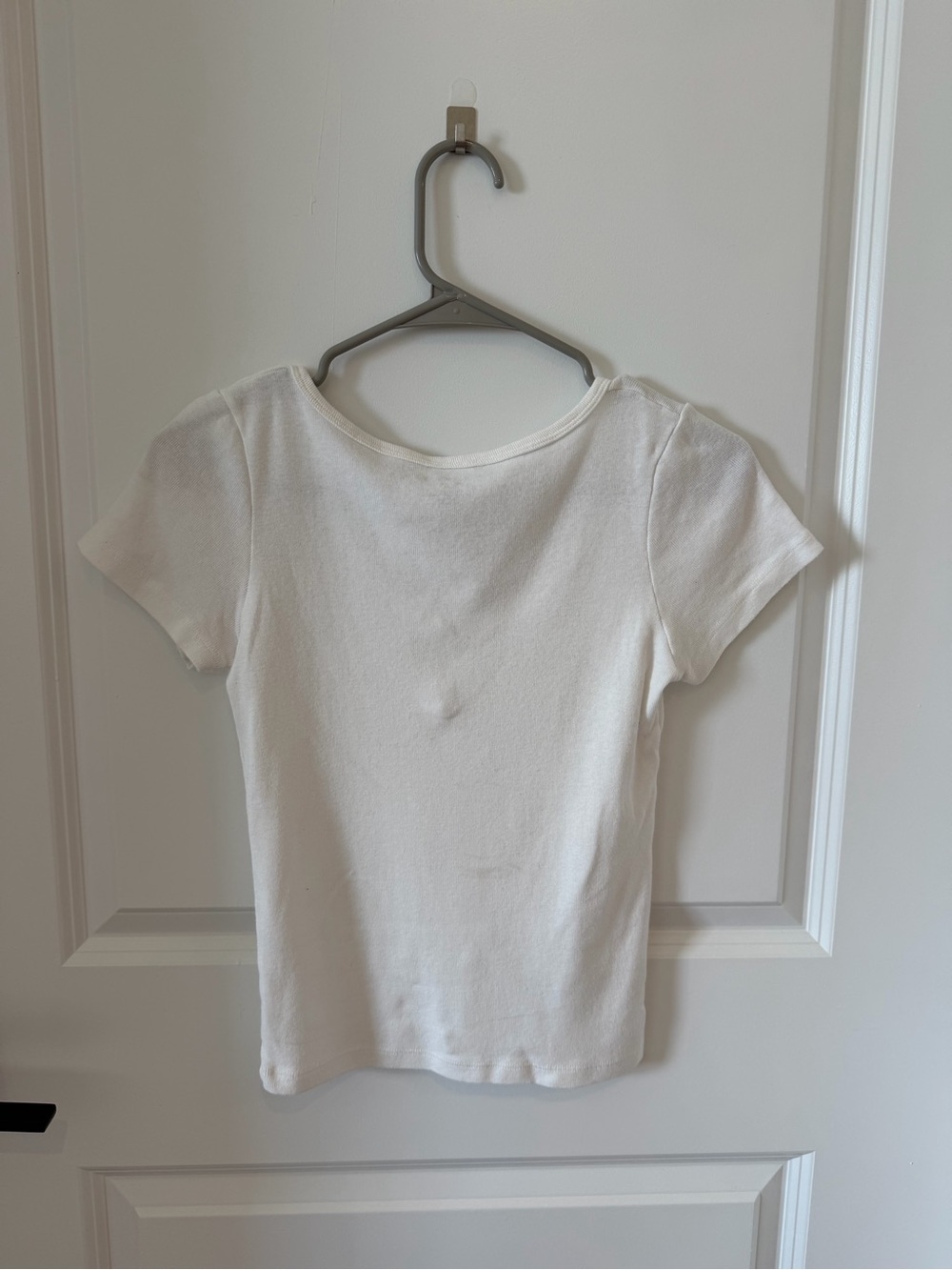 Brandy Melville Ribbed Top - Picture 4 of 6
